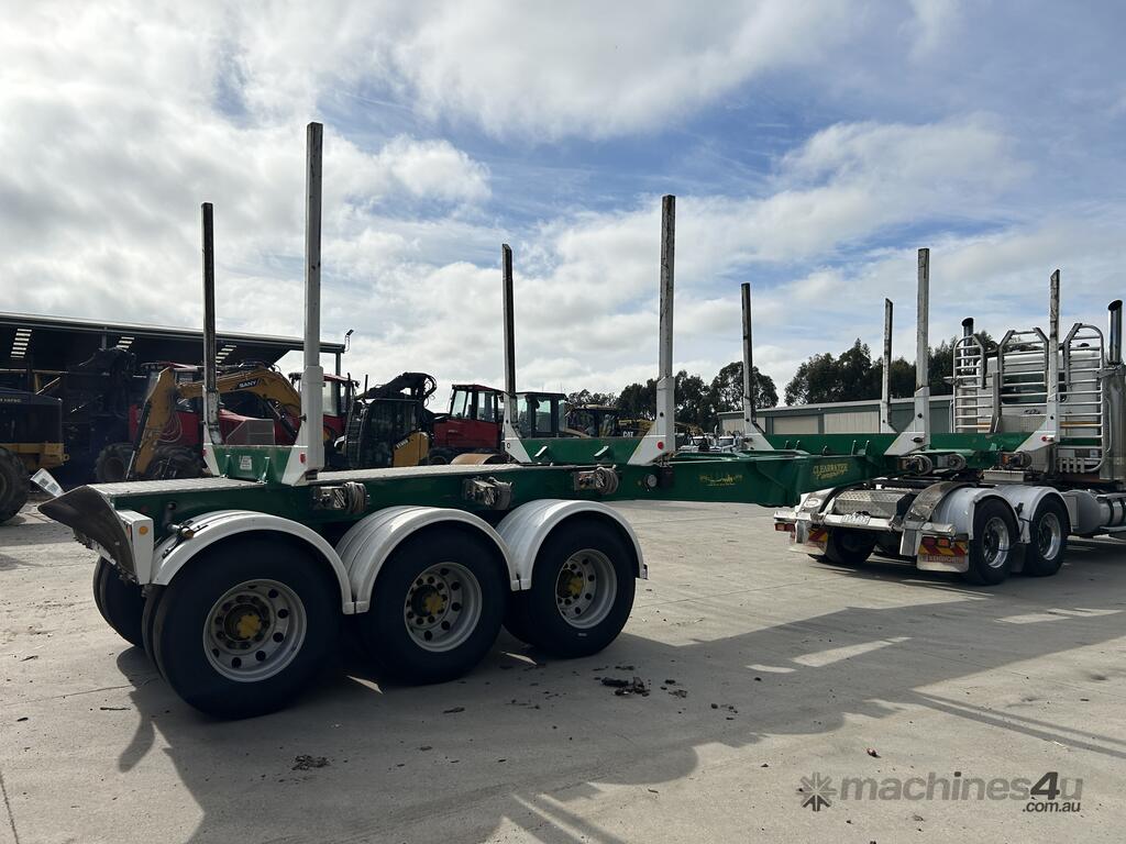 Buy Used 1996 kennedy 1996 Kennedy TriAxle Flat Deck Folding Skel