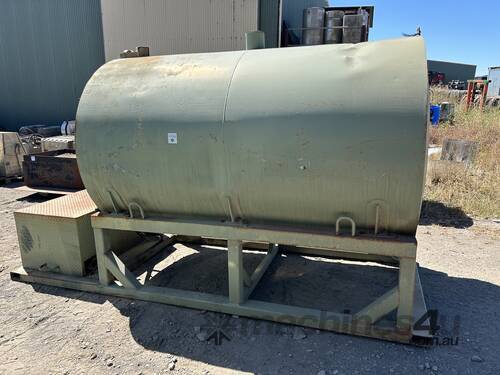 Steel Fabricated Fuel Bowser With Pump