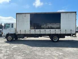 2005 Mitsubishi Fighter FM600 Curtainsider Day Cab - picture2' - Click to enlarge