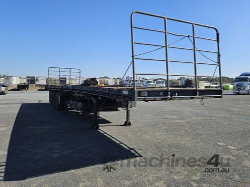 1989 Barker Heavy Duty Tri Axle Tri Axle Flat Top Trailer