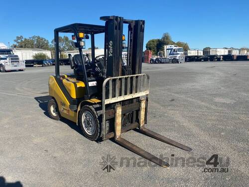 2020 Yale GDP30 Forklift (Counterbalanced)