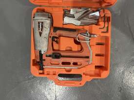 Paslode air finish nailer - picture0' - Click to enlarge