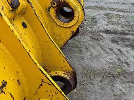 Komatsu WA500 Spade Nose Bucket for Wheel Loaders - picture2' - Click to enlarge