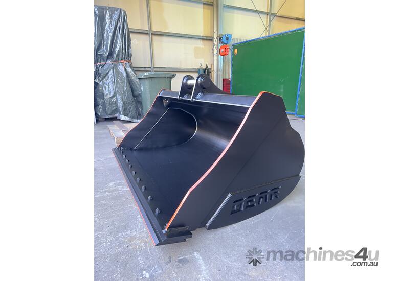 AUSTRALIAN MADE GEAR 1.8M TAPERED Mud Bucket 13.5-14T Excavator