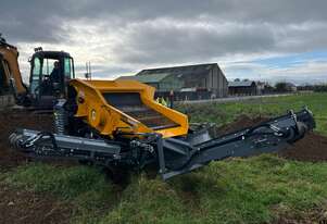 RubbleCrusher RCS48T Screen: Compact, Mobile Screening Solution!