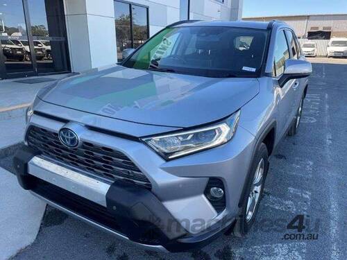 2020 Toyota RAV4 Hybrid Wagon - RWC