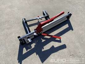 LION 800mm Tile Cutters (5 of)  - picture1' - Click to enlarge