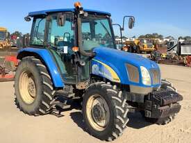 New Holland T5050 Tractor - picture0' - Click to enlarge