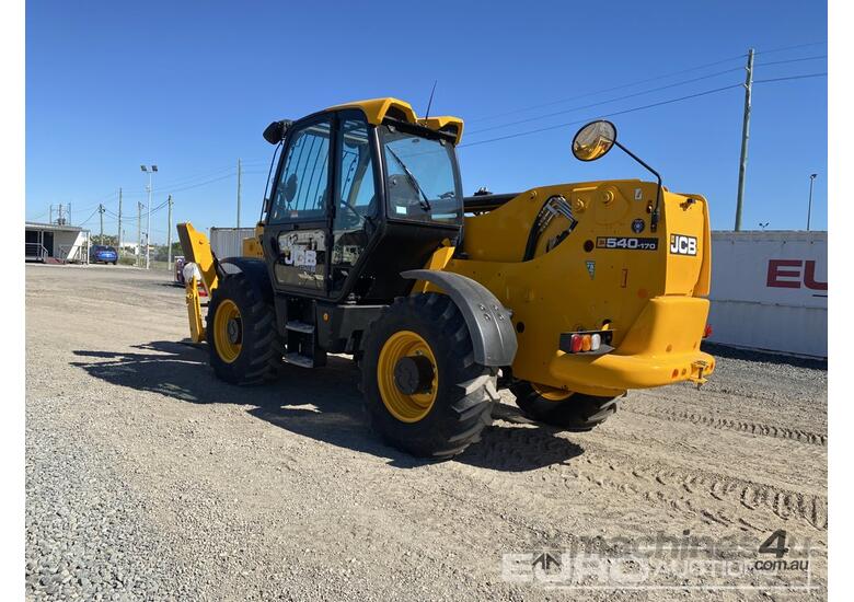 caption 2022 JCB 540-170