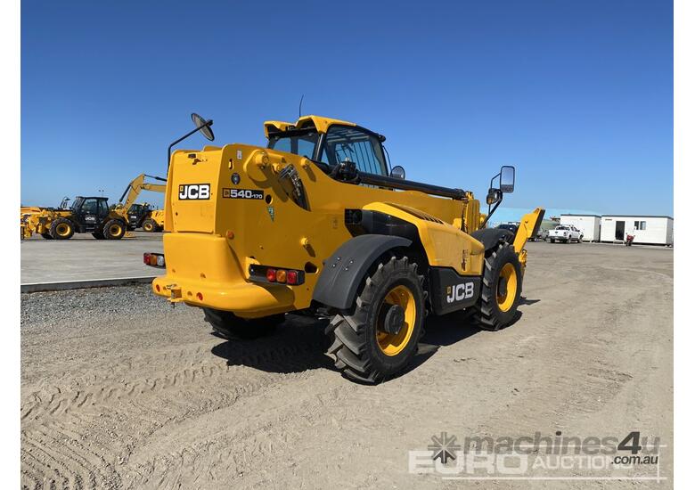 caption 2022 JCB 540-170