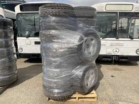 Pallet of Wheels and Tyres - picture0' - Click to enlarge