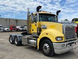 Mack Superliner Clxt - picture0' - Click to enlarge