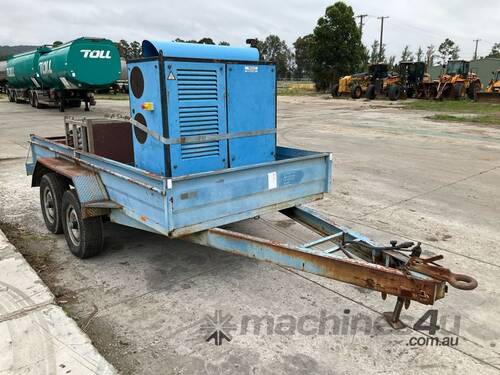 2007 Sharp Welding Tandem Axle Box Trailer