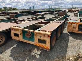 1990 Howard Porter Tri Axle Drop Deck Skel Trailer - picture0' - Click to enlarge