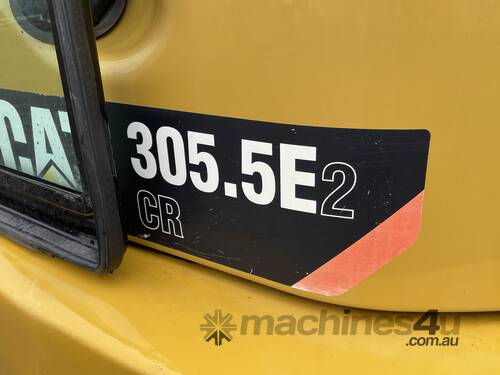 caption 2015 Caterpillar 305.5E2 Excavator (Rubber Tracked)