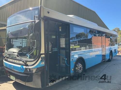 caption Mercedes Benz Bus