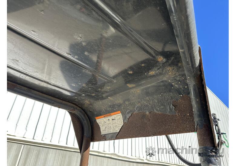 caption 2013 Bobcat E26 Rubber Tracked Excavator