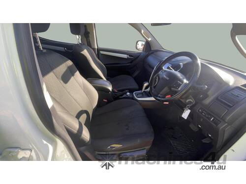 caption 2019 Isuzu D-MAX LS-U Diesel