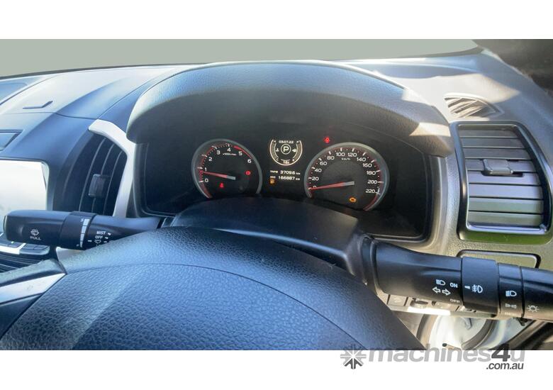 caption 2019 Isuzu D-MAX LS-U Diesel