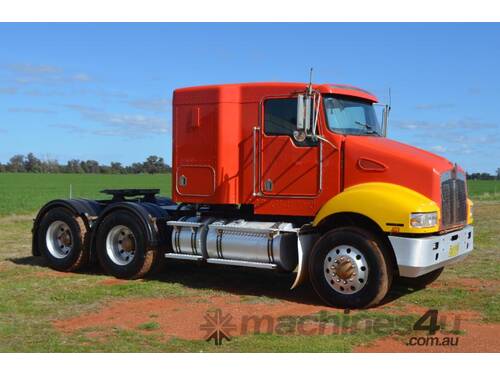 caption 2007 Kenworth T350