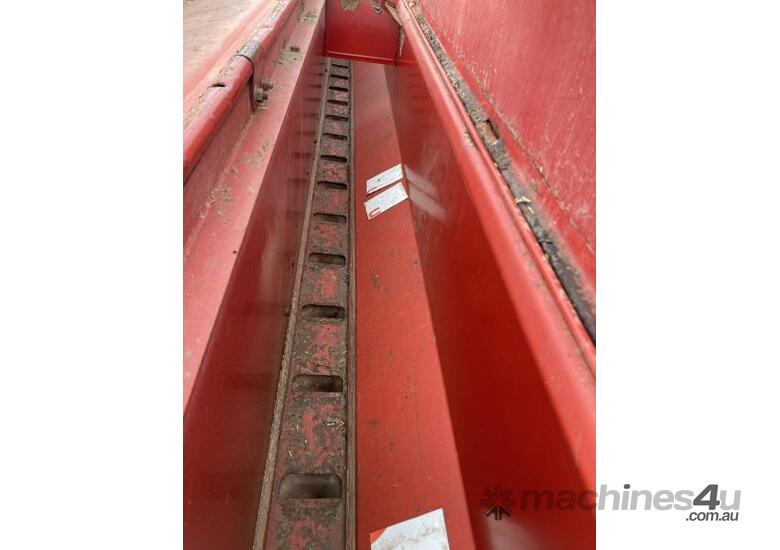 Massey Ferguson MF56 Combine 24 row