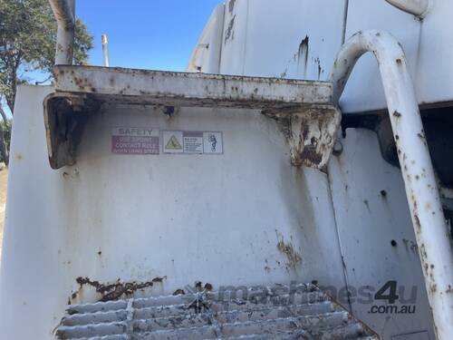 caption 2010 Terex TA300 Articulated Dump Truck