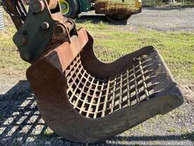 Daewoo SL250LC Excavator (Steel Tracked) - picture1' - Click to enlarge
