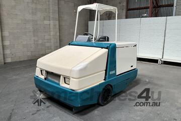 Tennant   385 Sweeper Tennant   385 Sweeper