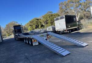 4.5m - 8Tonne Heavy Duty Steel Track,Rubber Pads on steel,Rubber Track & Rubber Tyre Machinery Loadi