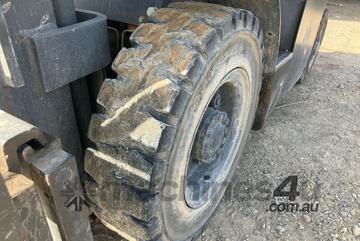 Crown 2019   CG25GP Forklift