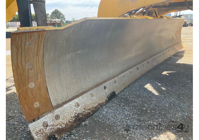 2020 Komatsu GD555-5 Motor Grader