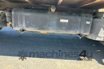 2010 Mitsubishi Fuso Canter L7/800 Pantech (Day Cab)