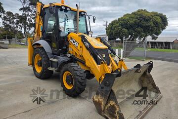 2015 JCB 3CX ELITE 4WD BACKHOE LOADER