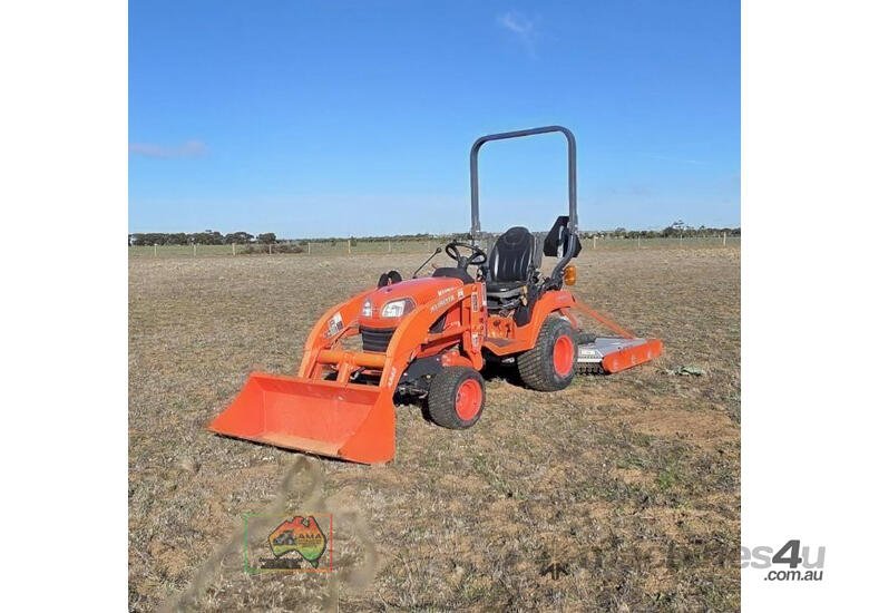 Kubota BX2370 4x4 Compact Utility Tractor + LA234 Loader/1200mm GP Bucket & Slasher (Bulla, VIC)
