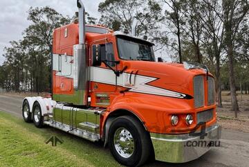 2010 Kenworth T608 with 50-inch bunk, Cummins ISX 525hp with Cummins rebuild history, 18sp manual, 9