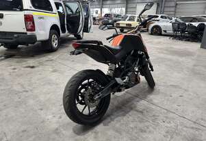 2013 KTM Duke 200 Motorcycle (WOVR - Inspected)
