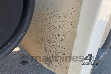 2006 Isuzu FVY1400 Long Crane Truck (Table Top)