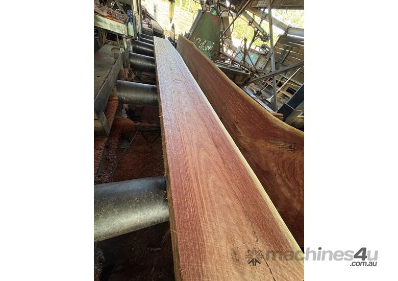 Canadian Under and over complete sawing process  