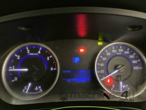 2016 Toyota Hilux Cab Chassis Dual Cab