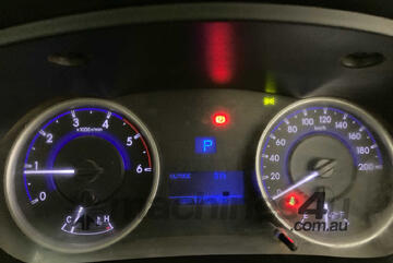 2016 Toyota Hilux Cab Chassis Dual Cab