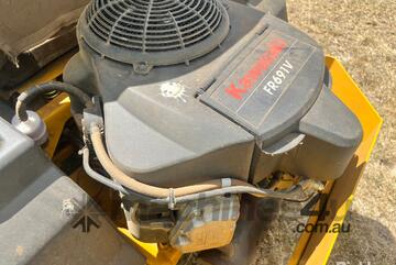 Hustler Raptor SD Zero Turn Ride On Mower