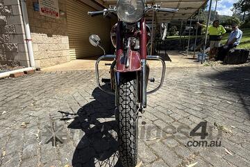 1940 TRIUMPH 5T SPEED TWIN