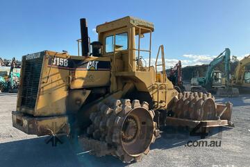 Caterpillar 815B Landfill Compactor