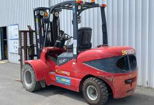 2013 Enforcer FD40T-XMA Forklift