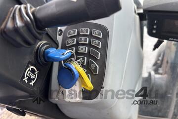 2013 New Holland T5040 Tractor (Council Asset)