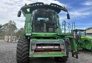John Deere 2016   S680 Combines