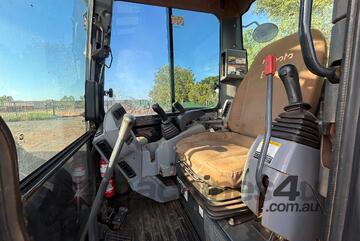 Kubota   U55 Excavator