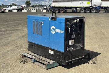 2011 MILLER BIG BLUE 500X CC WELDER