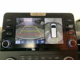 2021 Hyundai STARIA Diesel - picture2' - Click to enlarge