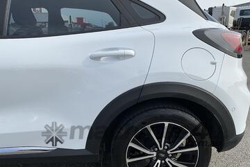 Ford 2022   Puma Petrol